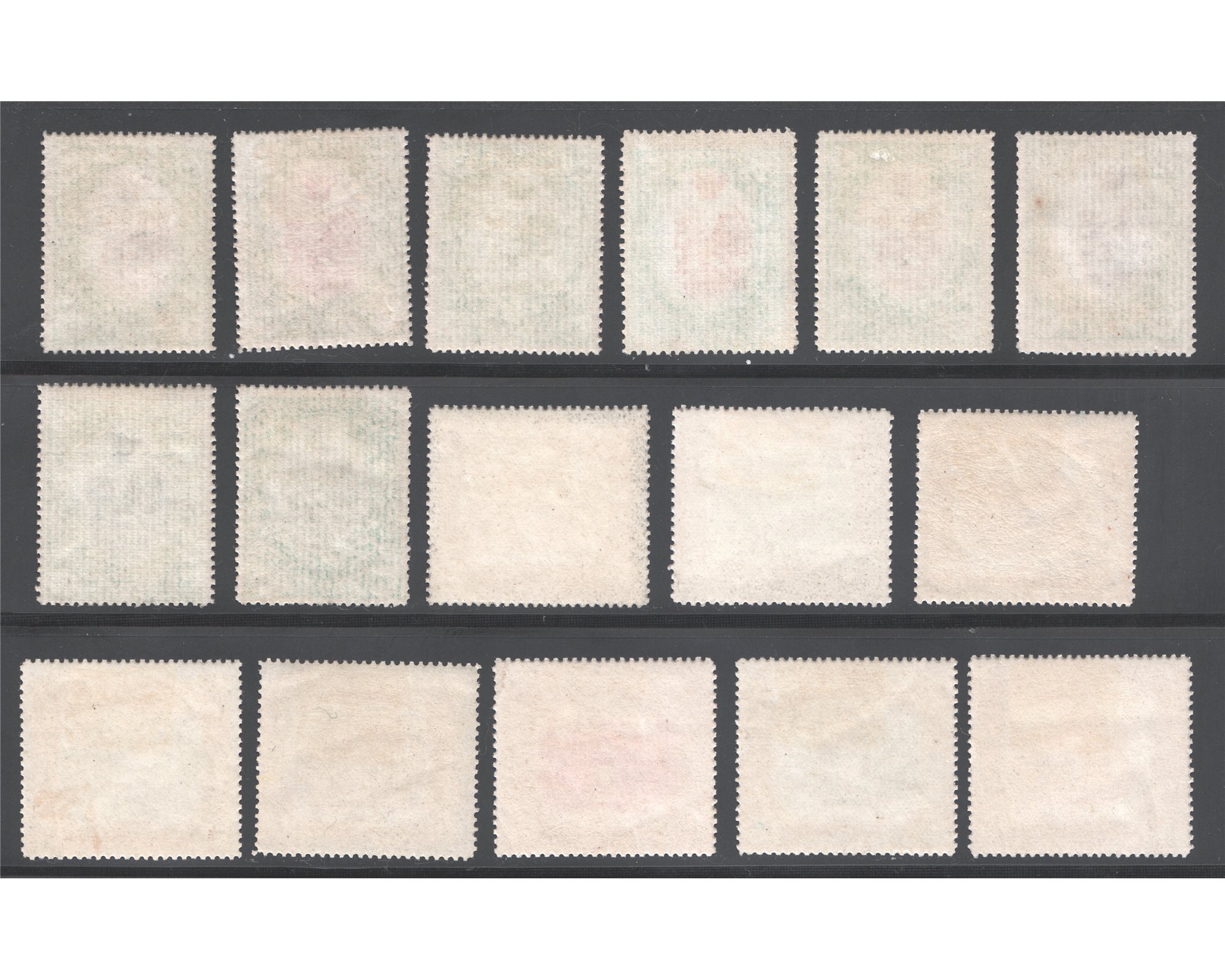 Unissued Saatdjian Divani Set Silver Border - Image 2